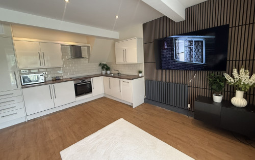 Open Plan Lounge/Kitchen- 11A Rustlings Road